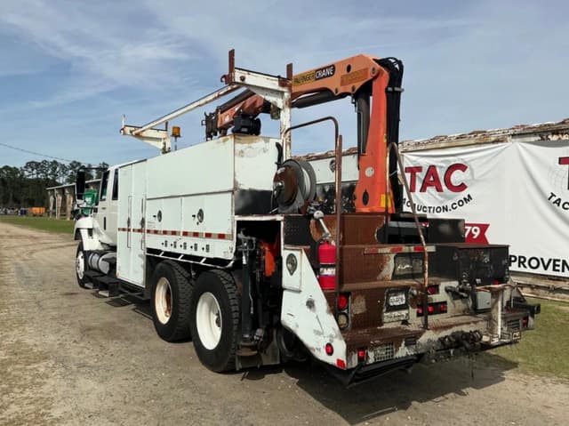 Image of International 7400 equipment image 3