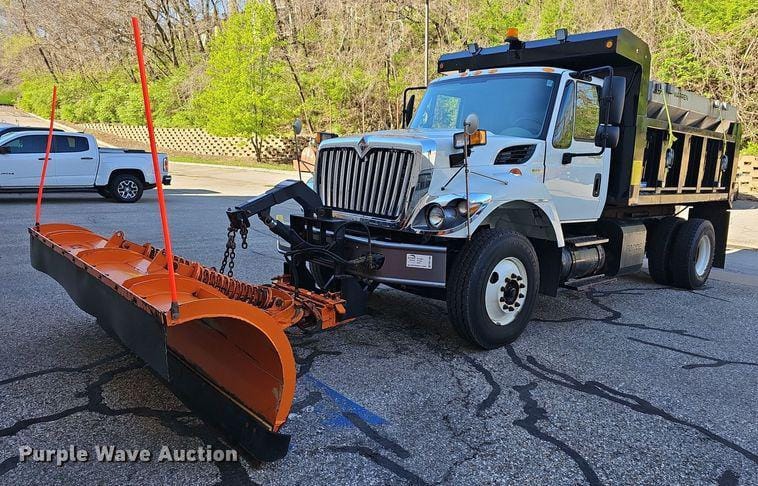 Main image International Workstar 7300