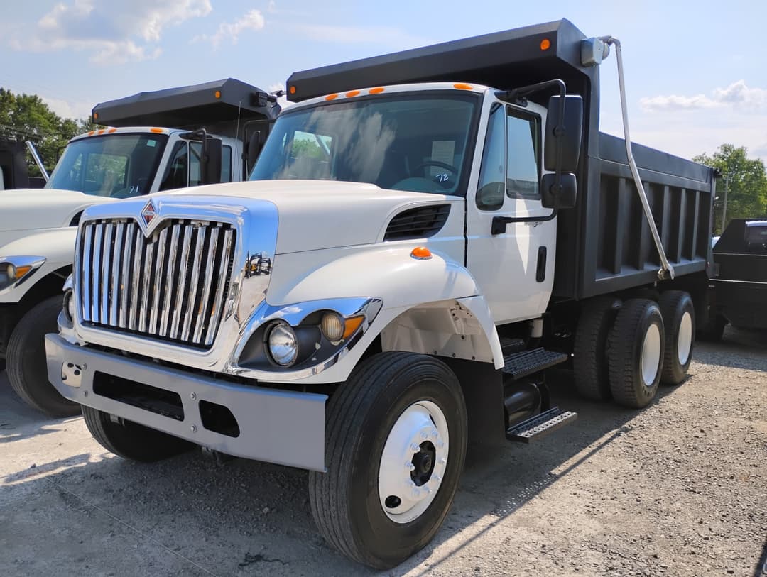 Image of International Workstar 7400 Primary image