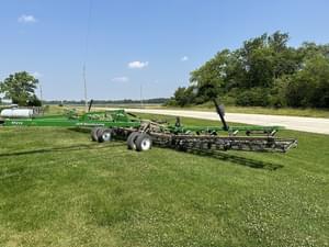 2010 J&M TF215 Image