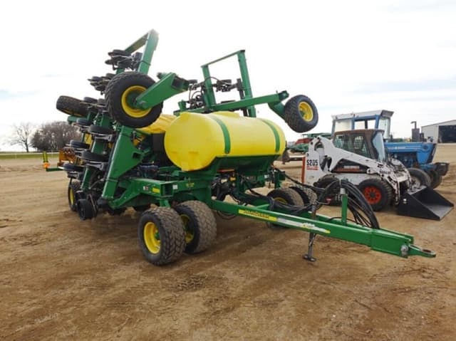 Image of John Deere 1990 equipment image 1