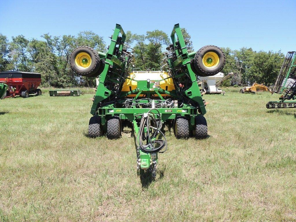 Image of John Deere 1990 Primary image