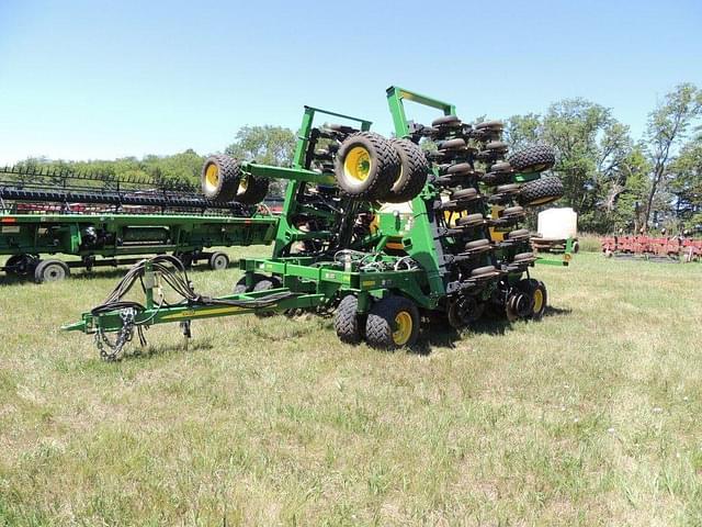 Image of John Deere 1990 equipment image 1