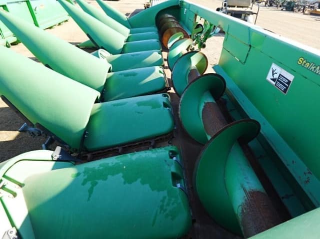 Image of John Deere 608C equipment image 4