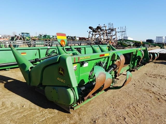 Image of John Deere 608C equipment image 1