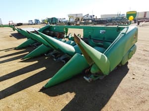 2010 John Deere 608C Image