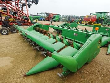 Main image John Deere 608C