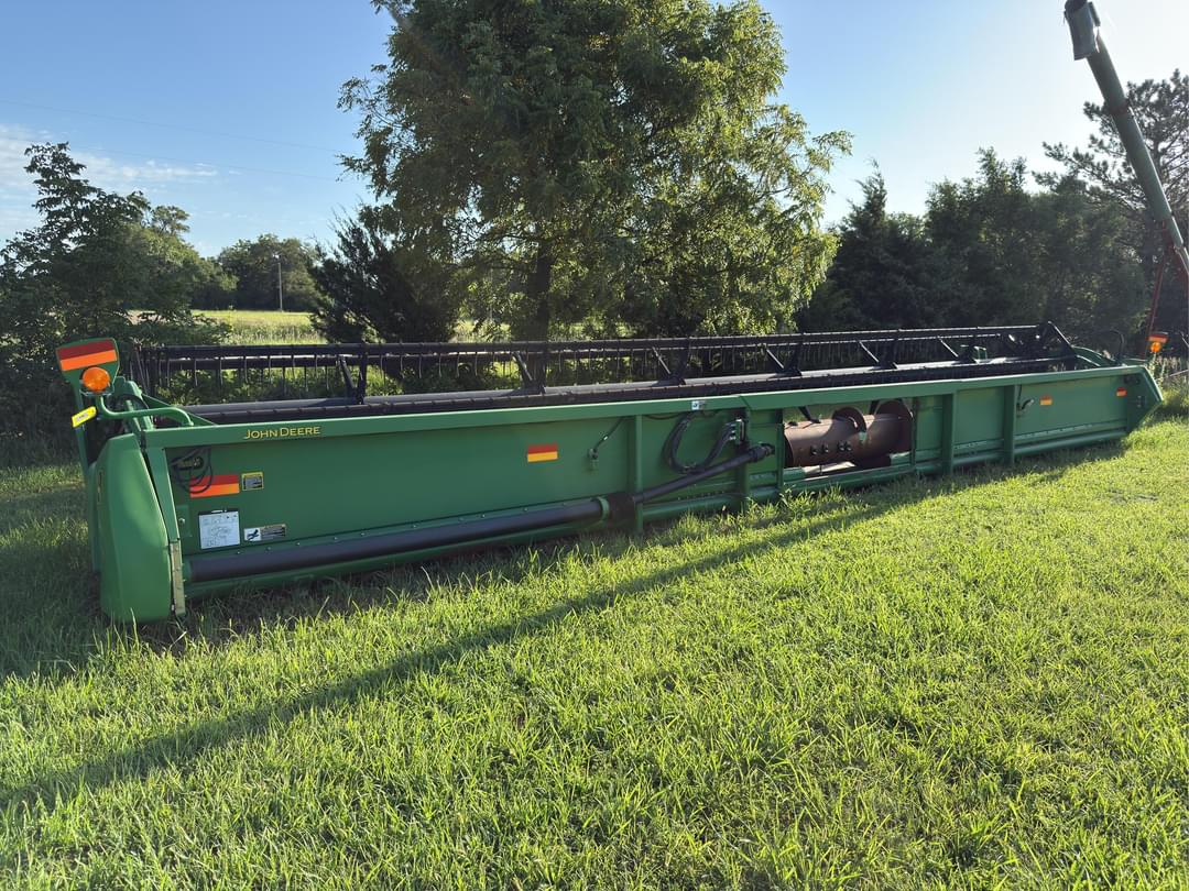 Image of John Deere 635F Primary image