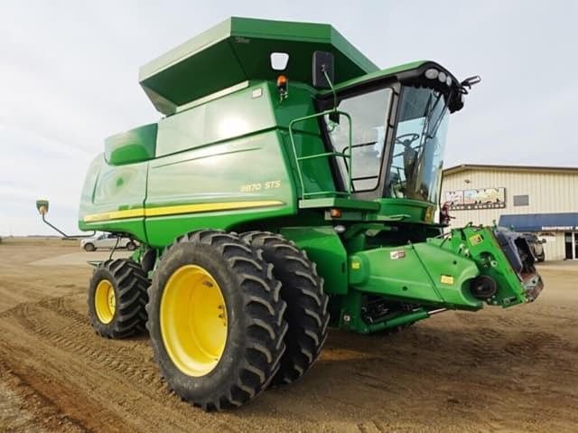 Image of John Deere 9870 STS equipment image 4