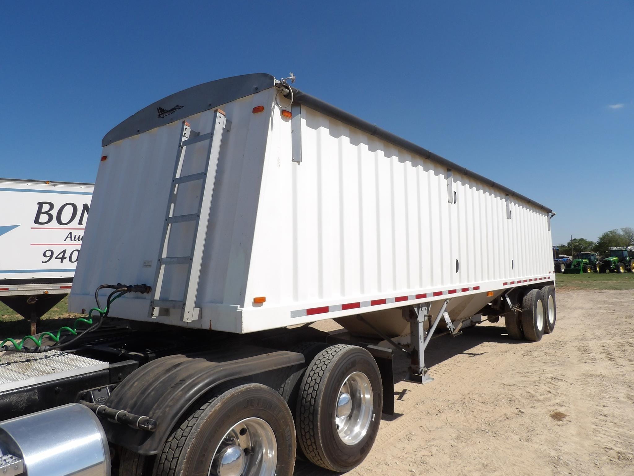 2010 Jet KG121 Equipment Image0