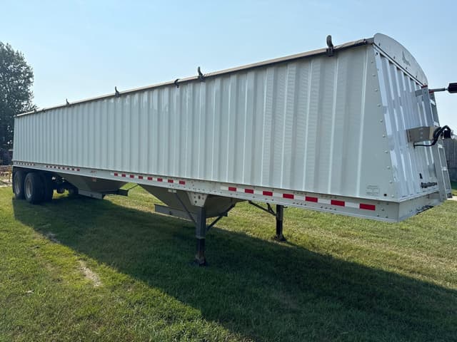 Image of Jet Grain Trailer equipment image 2