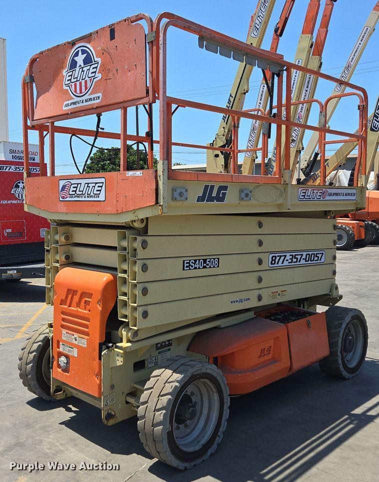 Image of JLG 4069LE Primary image