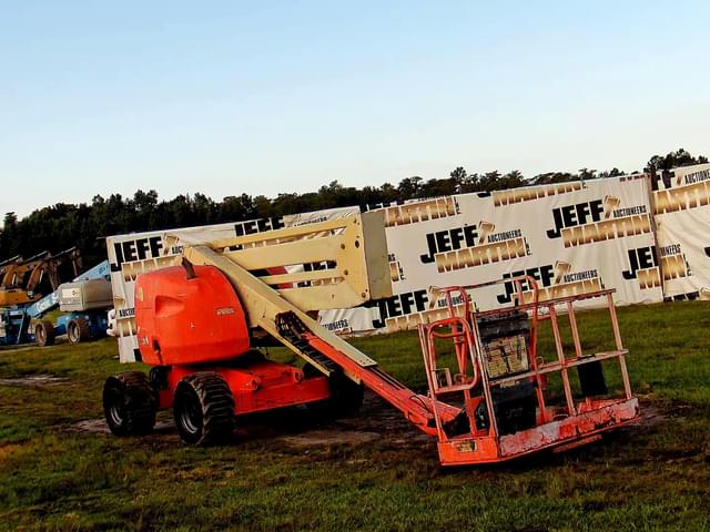 Image of JLG 450A equipment image 1