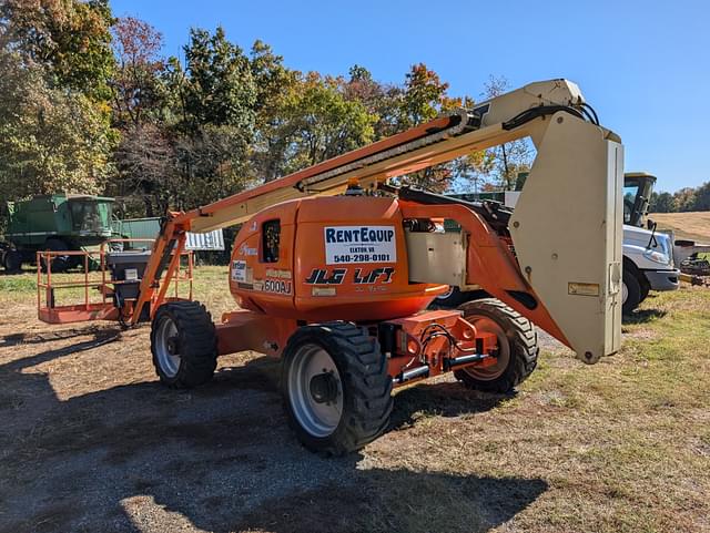 Image of JLG 600AJ equipment image 4