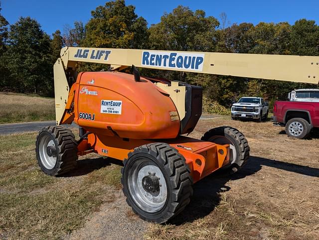 Image of JLG 600AJ equipment image 1