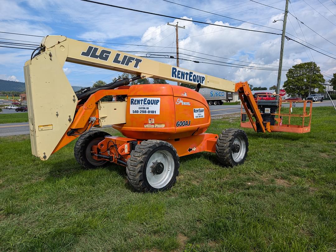 Image of JLG 600AJ Primary image