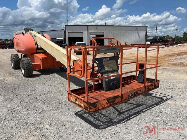 Image of JLG 600S equipment image 2
