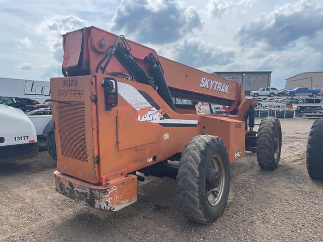 Image of JLG 8042 equipment image 2