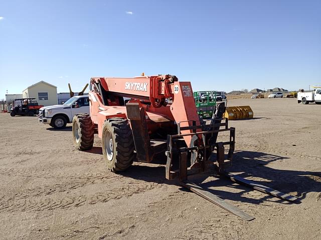 Image of JLG 10054 equipment image 1