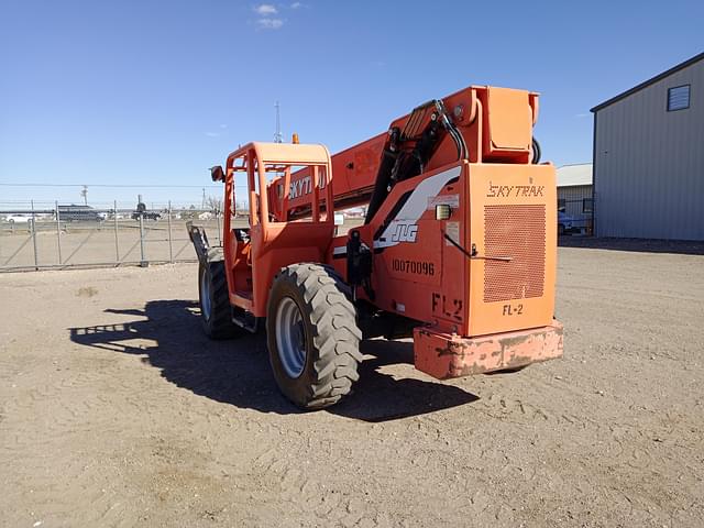 Image of JLG 10054 equipment image 3
