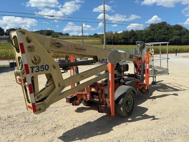Image of JLG T350 equipment image 4