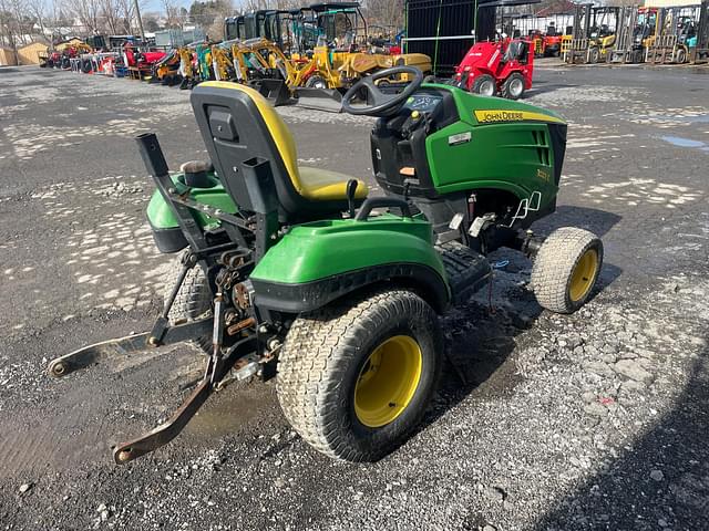 Image of John Deere 1023E equipment image 2