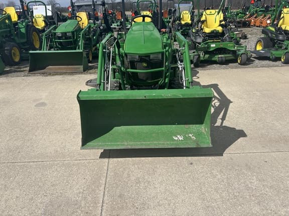 Image of John Deere 1023E equipment image 2