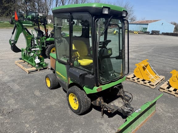 Image of John Deere 1445 equipment image 1