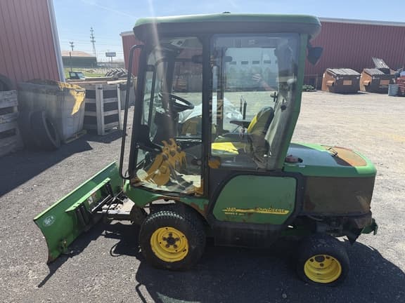 Image of John Deere 1445 equipment image 2