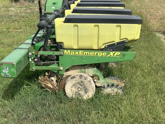 Image of John Deere 1720 Image 1