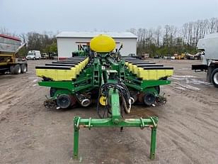 Main image John Deere 1770 1