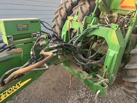 Image of John Deere 1770 equipment image 4
