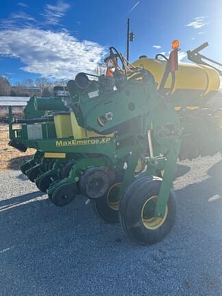 Image of John Deere 1770 equipment image 3