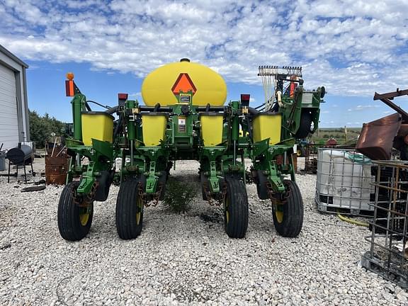 Image of John Deere 1770 equipment image 3