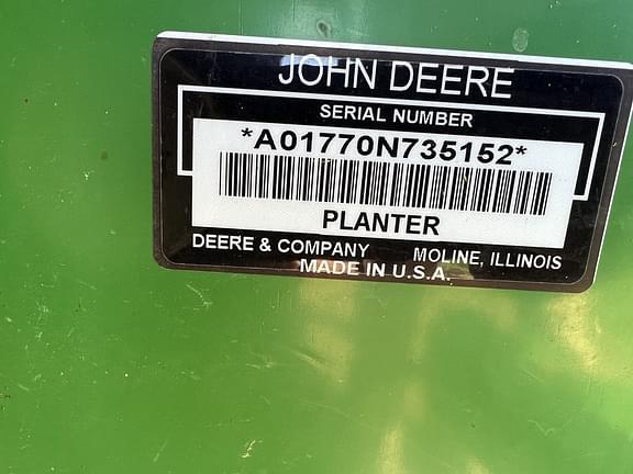 Image of John Deere 1770 equipment image 4