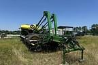 Image of John Deere 1770 equipment image 3