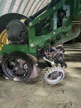 Image of John Deere 1770 equipment image 4