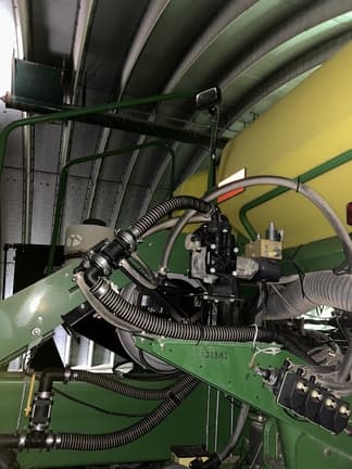 Image of John Deere 1770 equipment image 3