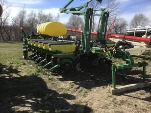 Main image John Deere 1770 0