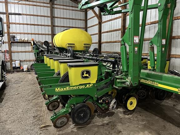 Image of John Deere 1770 Primary image