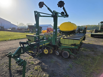 Main image John Deere 1770