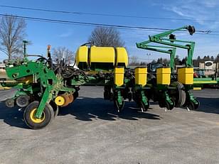 Main image John Deere 1770 0