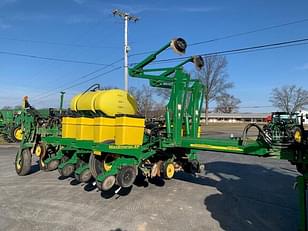 Main image John Deere 1770 1