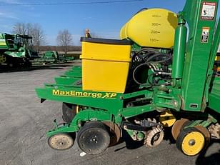 Main image John Deere 1770 7