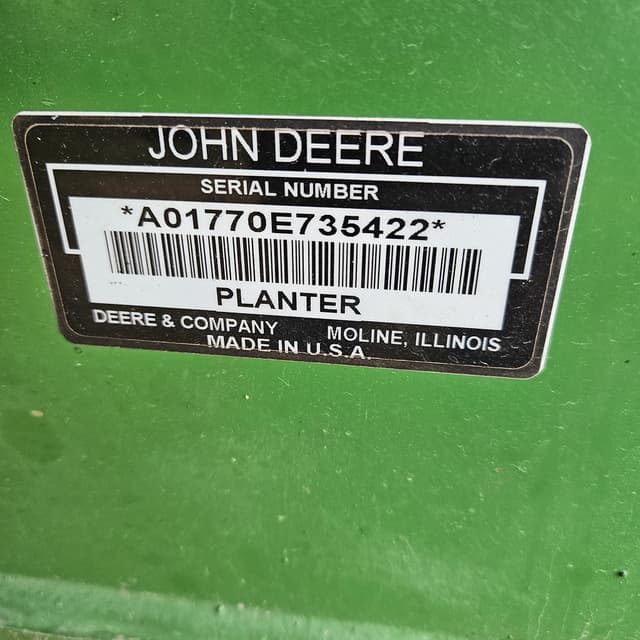 Image of John Deere 1770 equipment image 3