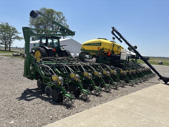 Image of John Deere 1790 Primary Image