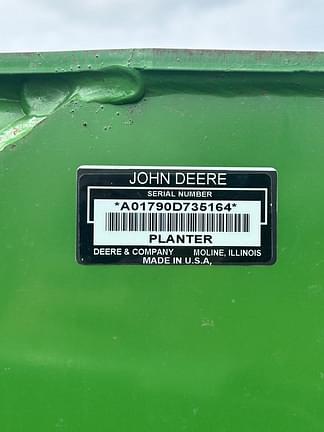 Image of John Deere 1790 equipment image 4