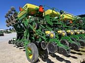 Thumbnail image John Deere 1790 1