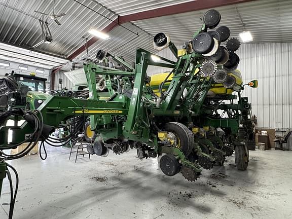 Image of John Deere 1790 Primary image