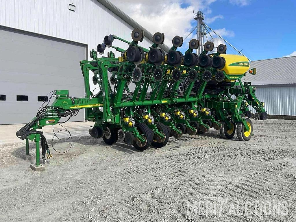 Image of John Deere 1790 Primary image